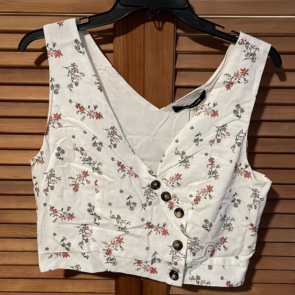 sugar + lips white sleeveless top, size L